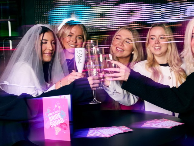 Table and Drinks | Popworld image
