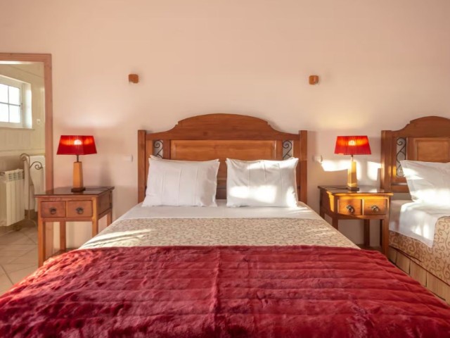 Villa Almeida | Sleeps 16 people image