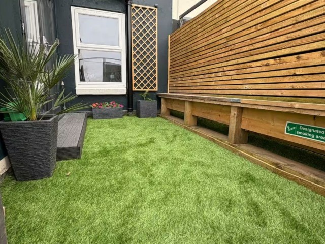 16 Sleeper House image