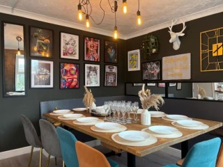 16 Sleeper House thumbnail