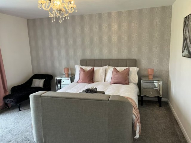 Yorkshire 12 Sleeper House with Hot Tub image