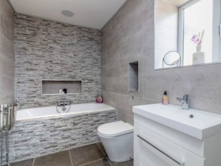 Yorkshire 12 Sleeper House with Hot Tub thumbnail