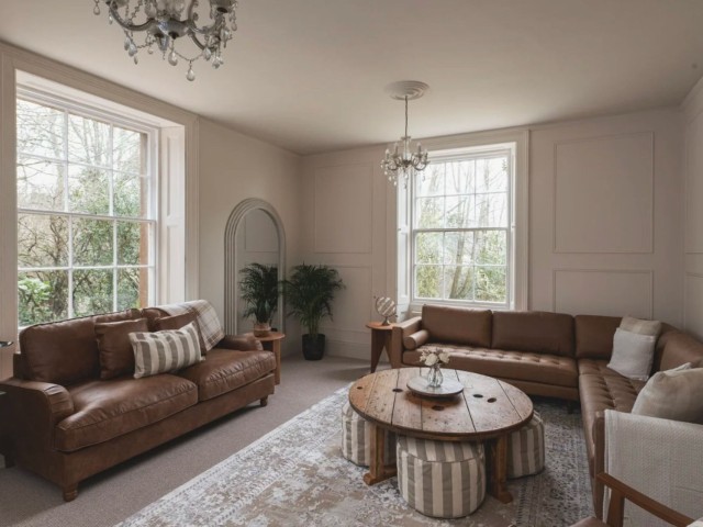 Cotswold 16 Sleeper Cottage With Hot Tub image