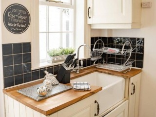 8 Sleeper Townhouse thumbnail