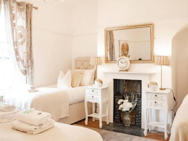 8 Sleeper Townhouse image