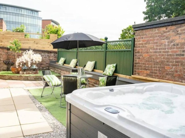 8 Sleeper Townhouse image