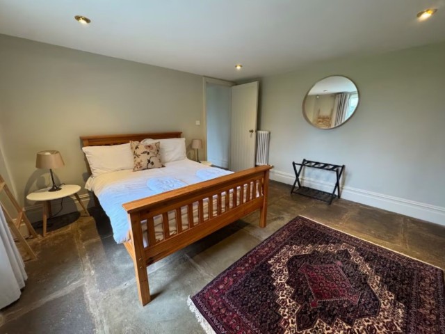 12 Sleeper Farmhouse With Hot Tub image