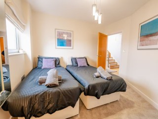 13 Sleeper Penthouse Apartment thumbnail