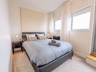 13 Sleeper Penthouse Apartment thumbnail