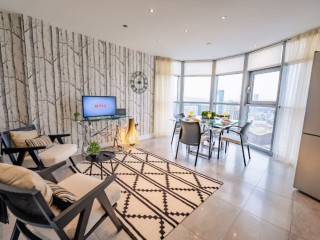 13 Sleeper Penthouse Apartment thumbnail