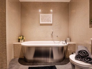 13 Sleeper Apartment thumbnail