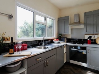 The Cabins | Sleeps 16 thumbnail