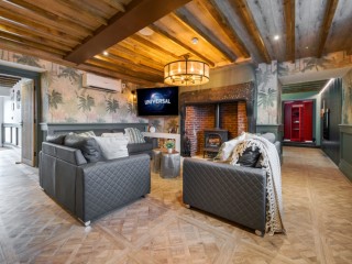 Lancaster 16 Sleeper House With Pool, Games Room and Hot Tub thumbnail