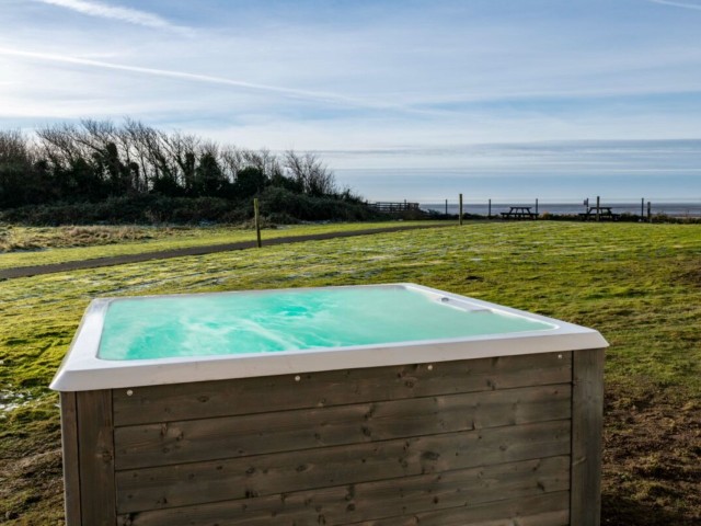 Lancaster 16 Sleeper House With Pool, Games Room and Hot Tub image