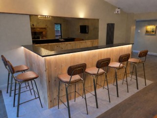 TyneView Estate | The Farmhouse With Hot Tub, Games Room & Bar - Sleeps 18 thumbnail