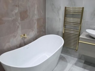 TyneView Estate | The Farmhouse With Hot Tub, Games Room & Bar - Sleeps 18 thumbnail