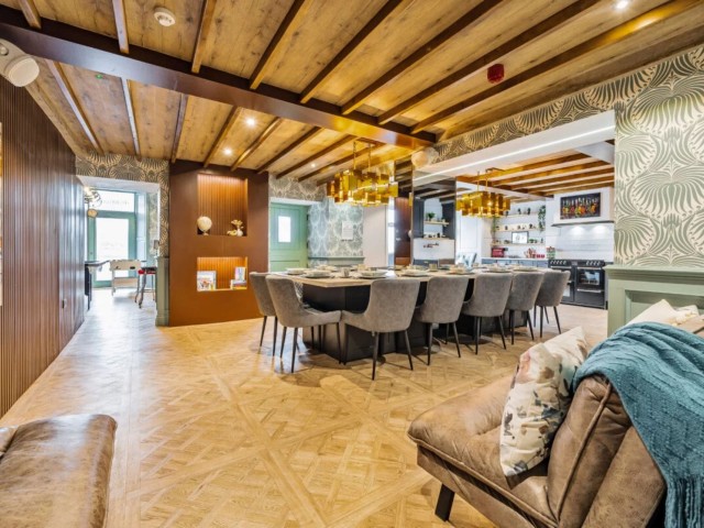 Lancaster 14 Sleeper House With Pool, Games Room and Hot Tub image