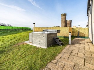 Lancaster 14 Sleeper House With Pool, Games Room and Hot Tub thumbnail