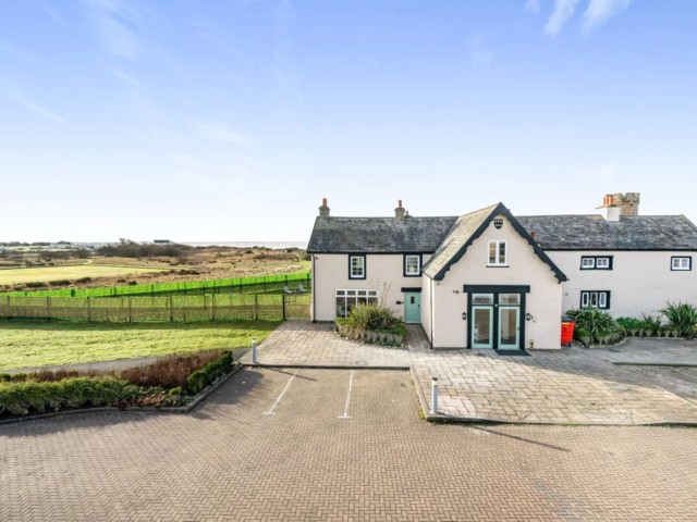 Lancaster 14 Sleeper House With Pool, Games Room and Hot Tub image