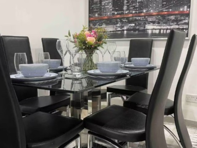 15 Sleeper House image