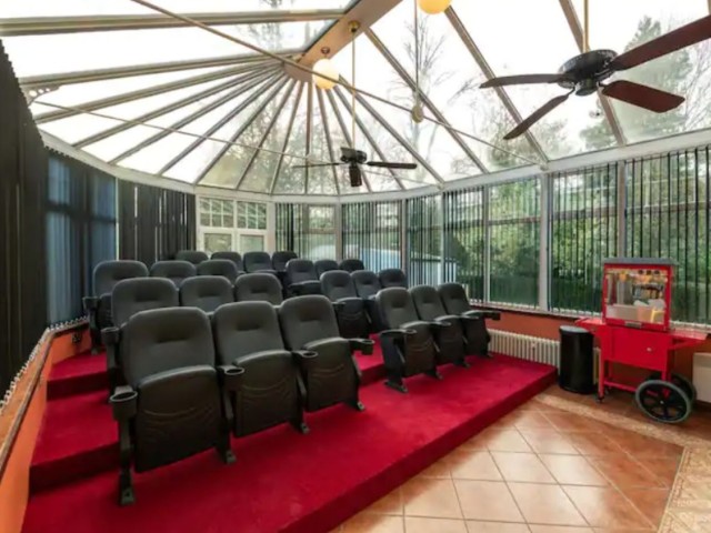 Lancaster 24 Sleeper House With Games Room and Hot Tub image