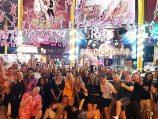 Smashed Bar Crawl thumbnail