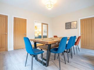 11 Sleeper House thumbnail