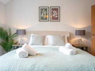 11 Sleeper House thumbnail