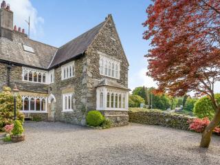 Windermere 16 Sleeper house | Hot Tub and Cinema room thumbnail