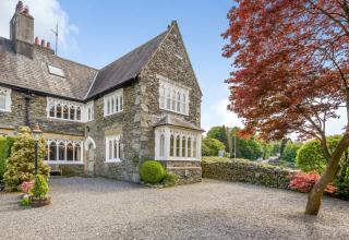 Windermere 16 Sleeper house | Hot Tub and Cinema room