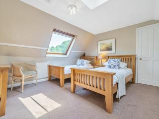 Windermere 14 Sleeper house | Hot Tub and Cinema room thumbnail