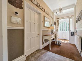Windermere 14 Sleeper house | Hot Tub and Cinema room thumbnail