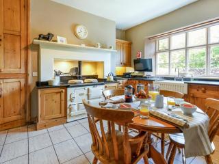 Windermere Cottage sleeps 12 | Hot Tub and Cinema room thumbnail