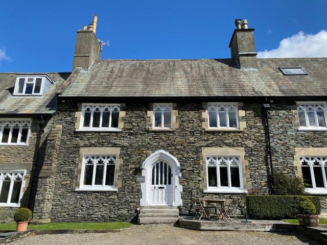 Windermere Cottage sleeps 12 | Hot Tub and Cinema room image