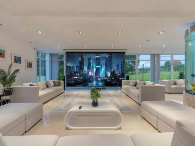 Lancashire 32 Sleeper Mansion With Indoor Pool, Spa & Cinema image