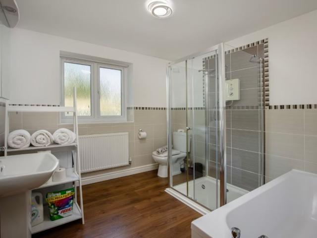 Lancashire House Sleeps 10 | Swim Spa, Hot Tub and Pool Table image