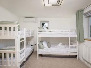 Lancashire House Sleeps 10 | Swim Spa, Hot Tub and Pool Table thumbnail