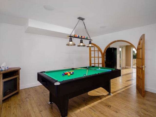 Lancashire House Sleeps 10 | Swim Spa, Hot Tub and Pool Table image