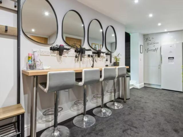 Yorkshire Stunning Property with Pool | Sleeps 16 image