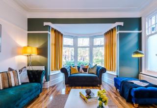 Headingley House | Sleeps 13