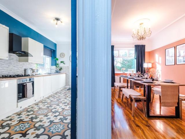 Headingley House | Sleeps 13 image