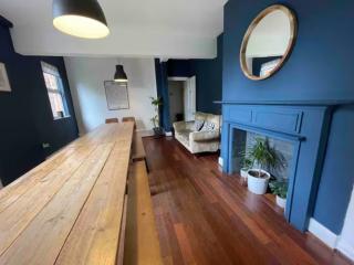 24 Sleeper Victorian House thumbnail