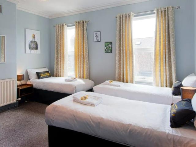 York | 12 Sleeper Townhouse Bishophill image