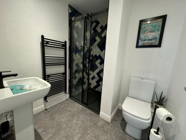 Duplex Apartment With Hot Tub | Sleeps upto 24 image