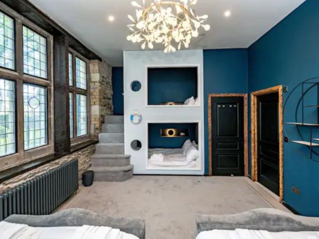 Cumbria 20 Sleeper House With Hot Tub and Bar image