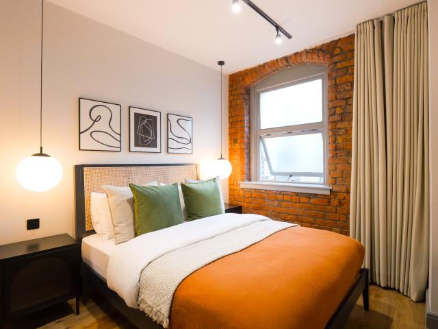 M One Apartments | Brooklyn Sleeps 12 image