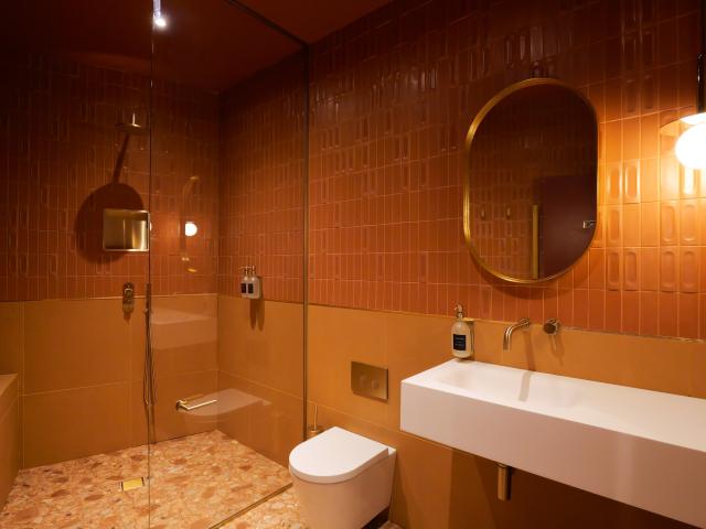M One Apartments | Gatsby Sleeps 14 image