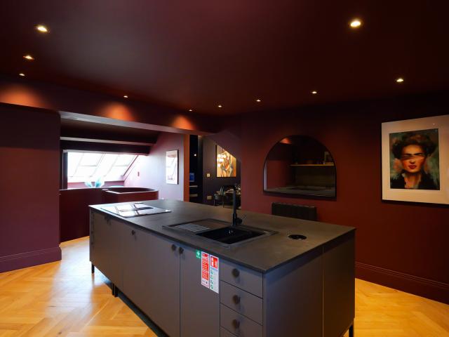 M One Apartments | Gatsby Sleeps 14 image