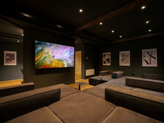 Umbrella Apartments | Depot Sleeps 12 image