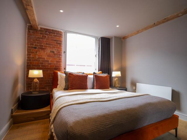 Umbrella Apartments | Depot Sleeps 12 image
